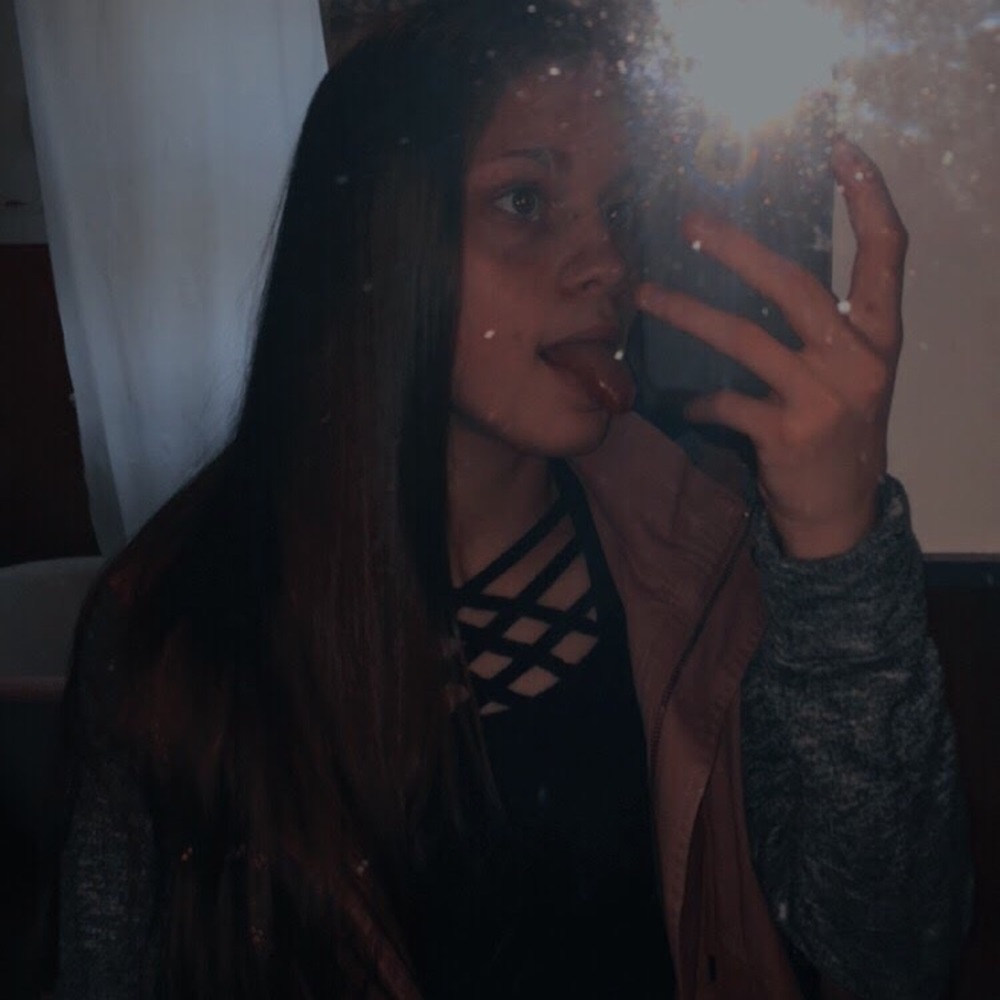 Meet your Posher, Emma